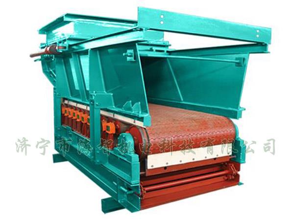 帶式（甲帶）給料機(jī)具有運(yùn)行平穩(wěn)、節(jié)能、環(huán)保等優(yōu)點(diǎn)